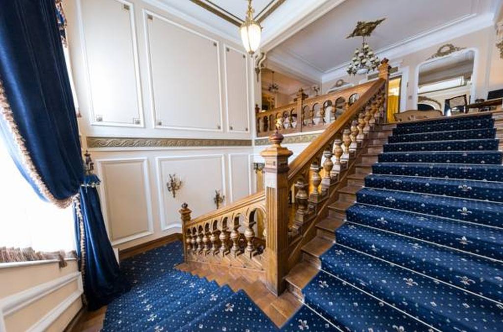 Grand Boutique Hotel Bucarest Exterior foto